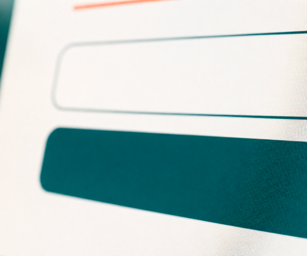 Close-up van een contactformulier met knop in bijpassende kleuren en stijl